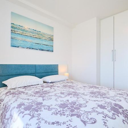 Stiga 4 - New 2 Bedroom Apartment Babino Polje Экстерьер фото